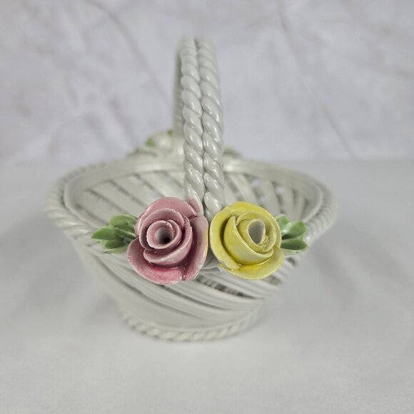 Nuova Capodimonte Porcelain Basket with Pink & Yellow Flowers Vintage Italy - Picture 3 of 14